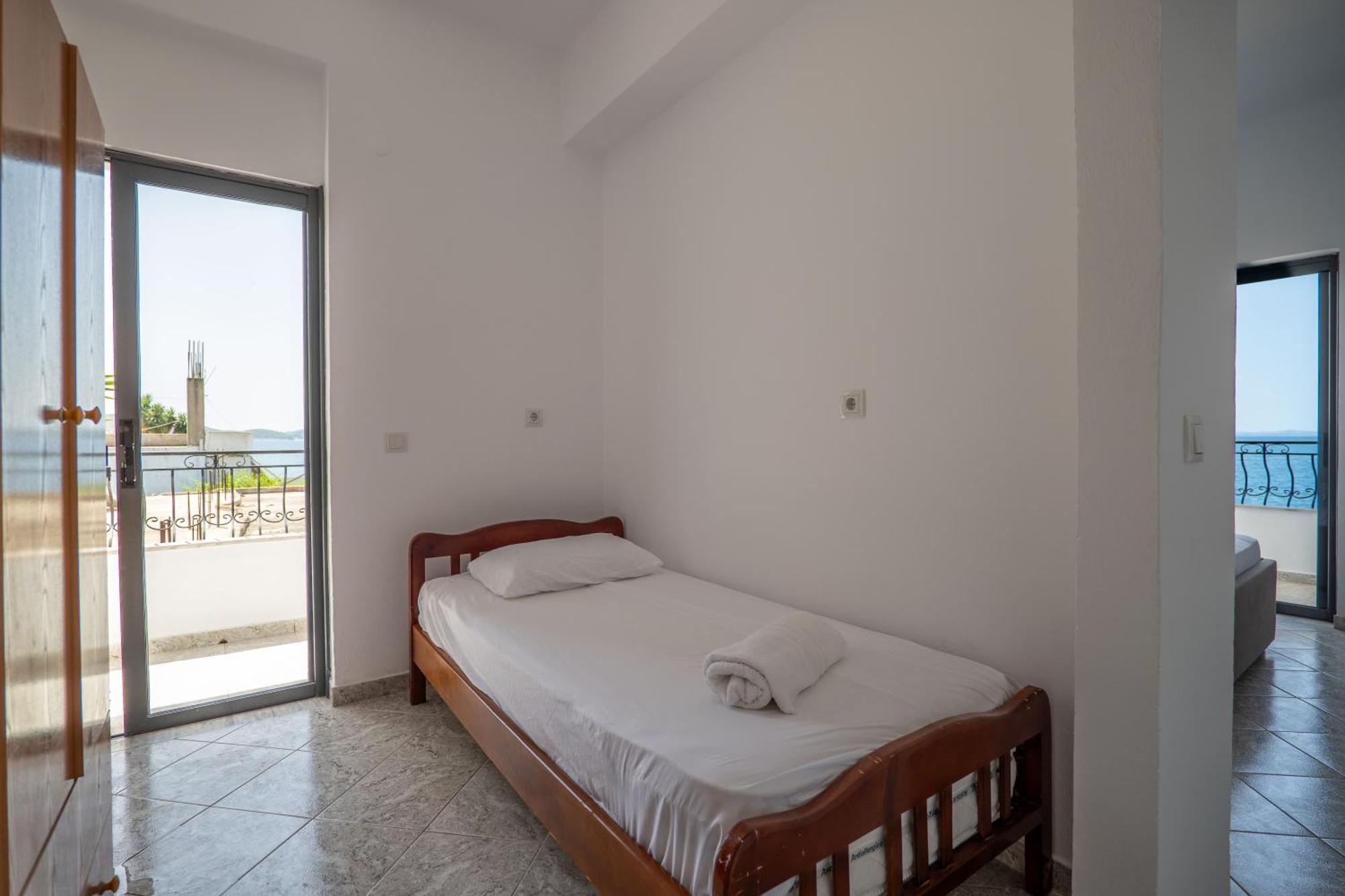 Sunset Aparthotel Саранде Екстериор снимка